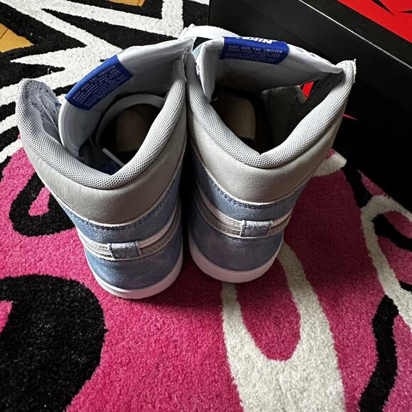 Jordan 1 Retro High Royal Smoke Grey – Size 8 – Brand New - Picture 6 of 7